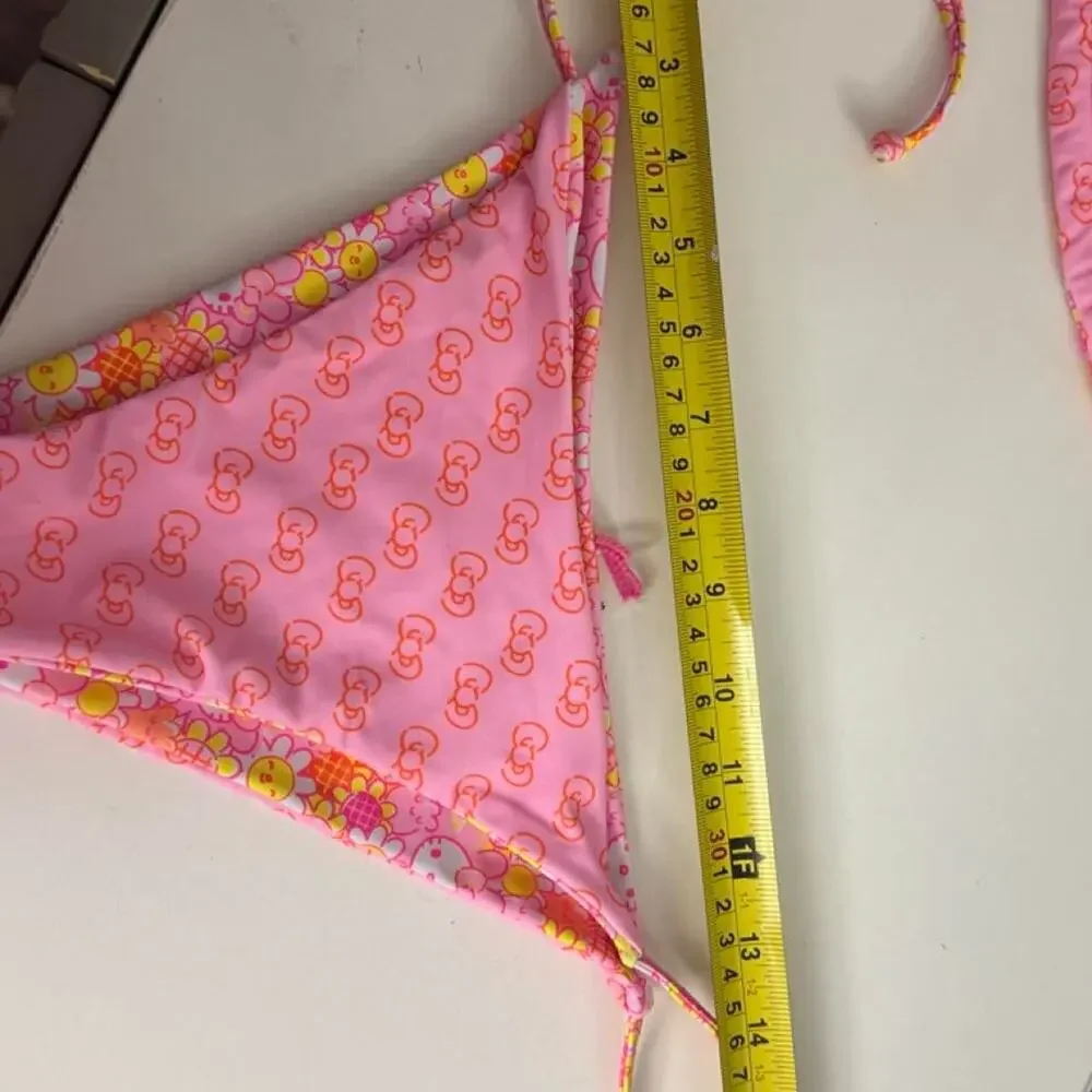 Hello kitty four piece reversible